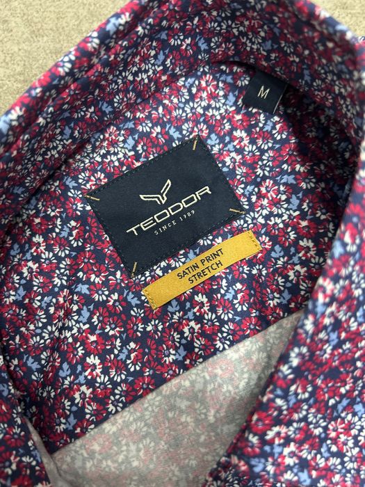 Teodor риза - Нова