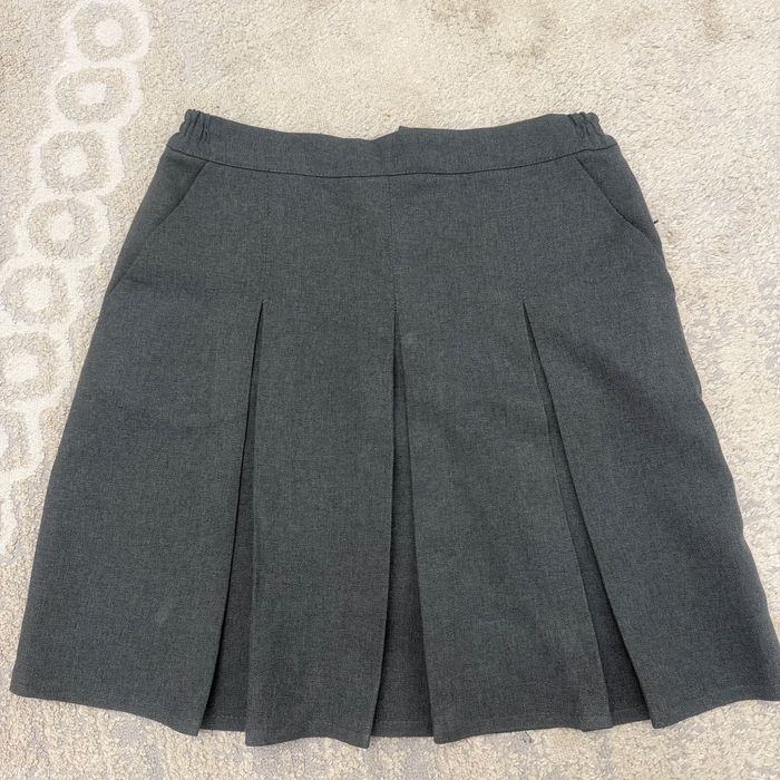 Продам школьную форму