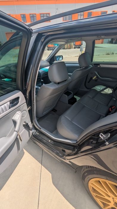 Vând BMW E46 320d manual