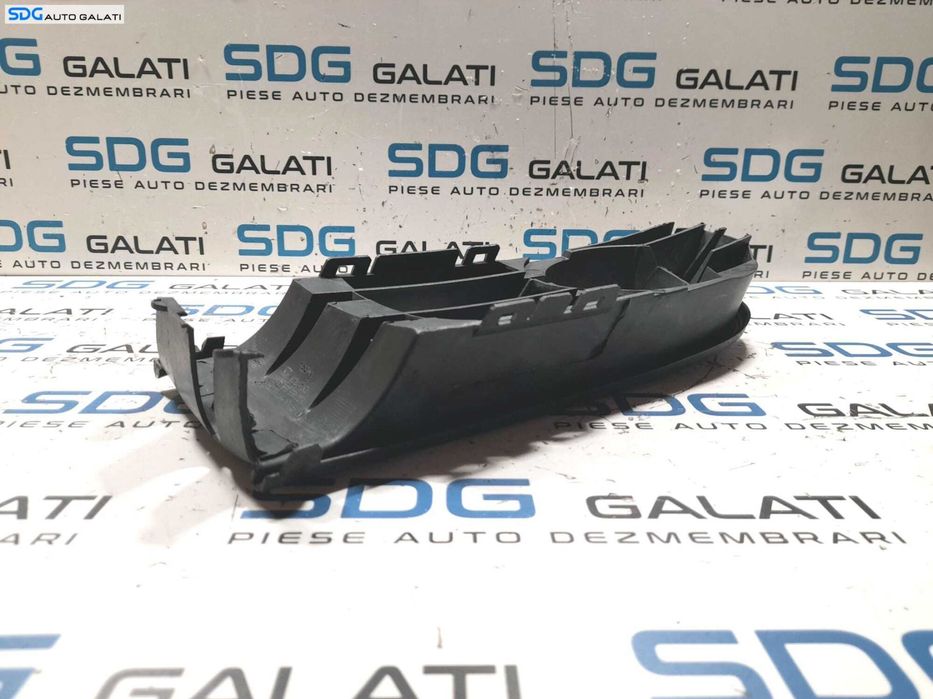 Grila Ornament Proiector Ceata Dreapta de pe Bara Spoiler Fata Volkswagen Polo 9N 2002 - 2008 Cod 6Q0853666C [N0332]