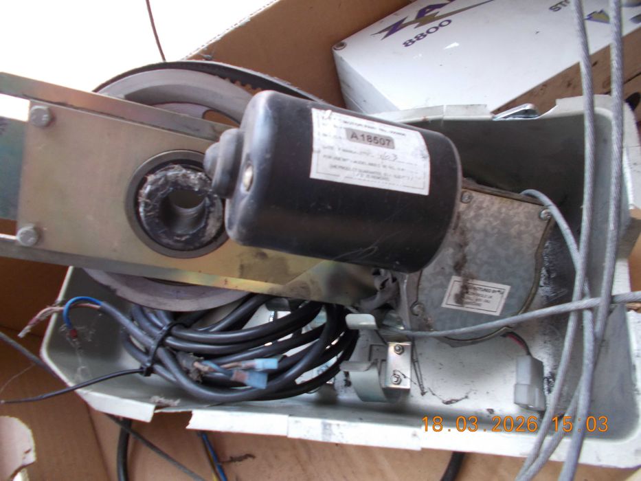 Arcuri armare + 2 motoare cu tablou comenzi usi sectionale hala !