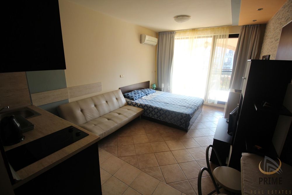 Продава се Едностаен апартамент в Созопол - 41 кв.м за 1513 €/кв.м - Снимка #1