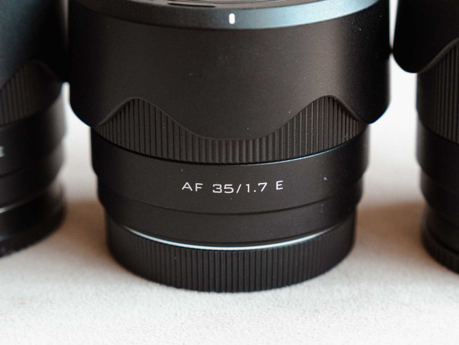Обективи Viltrox 15mm, 25mm и 35mm f/1.7 за Sony E