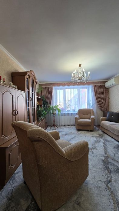 Продается 2 комн.кв.район Центр