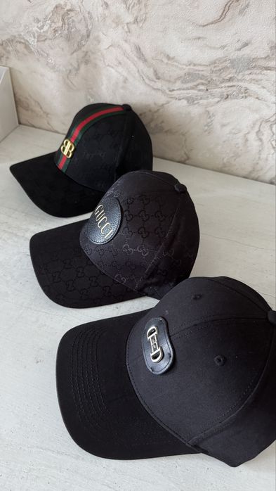 Продам бейсболки