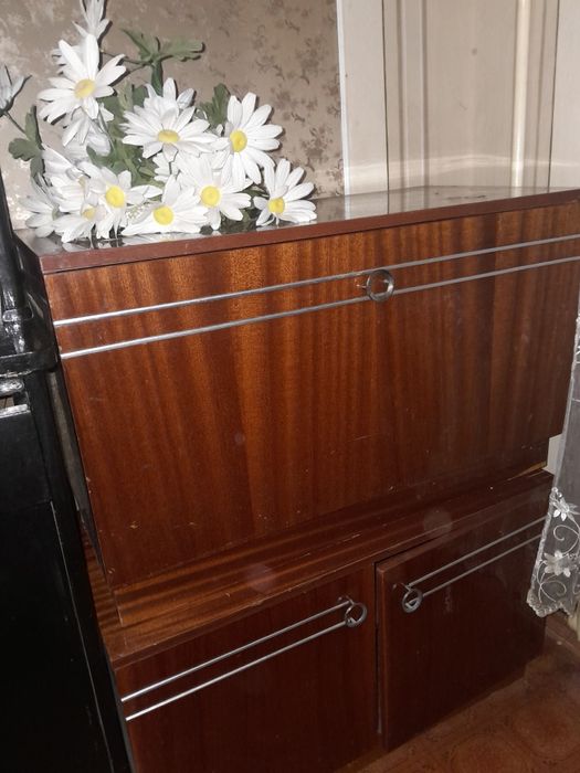 Мебель б/у продам