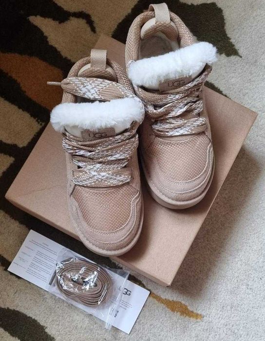 Adidasi/Botine UGG Lowmel Sand, dama, marimea EU 41, US 8, UK 7