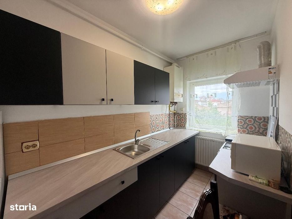 De inchiriat Apartament 2 camere, zona Centru Alba Mall.
