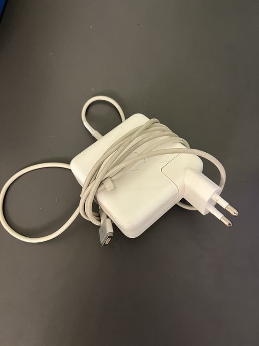 продам Macbook pro 13 2015