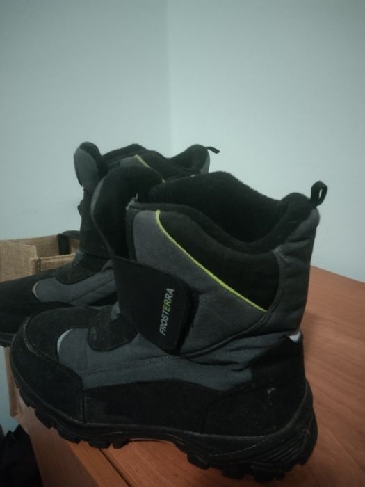 Ботинки зимние на мальчика