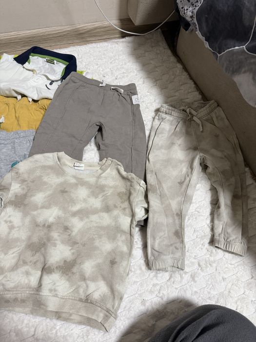 Дрешки за дете 12-18