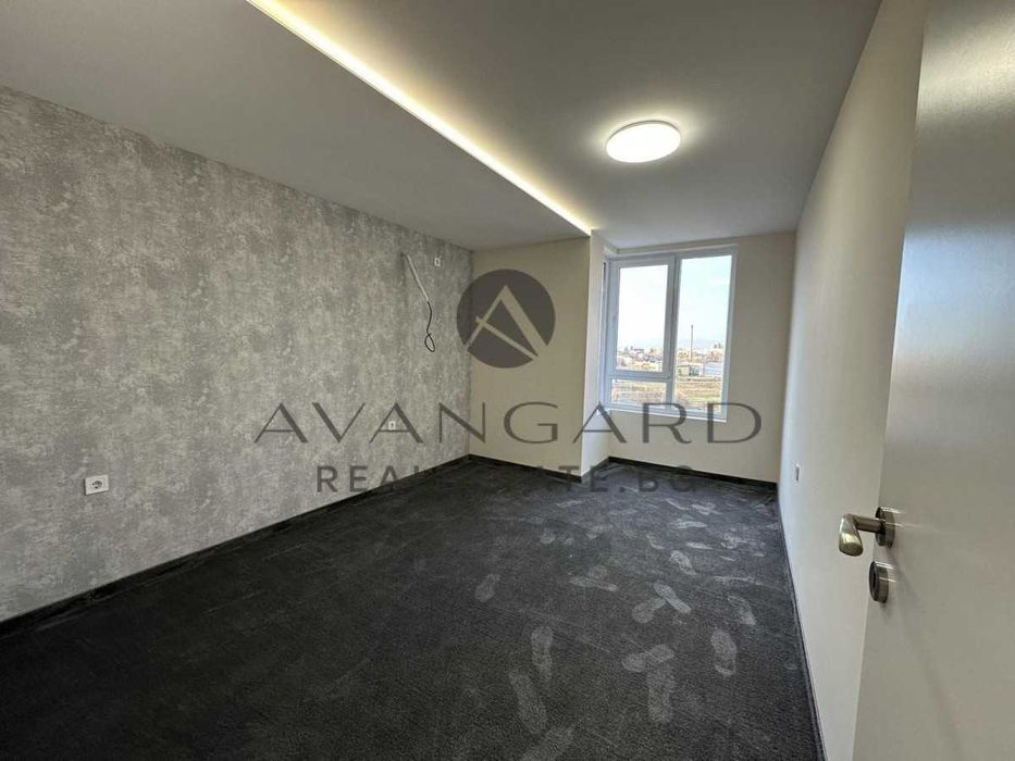 Продава се Тристаен апартамент в Пловдив, Център - 123 кв.м за 2114 €/кв.м - Снимка #11