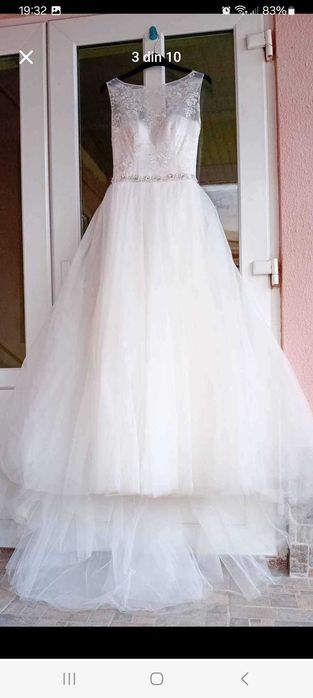 Rochie mireasă impecabilă