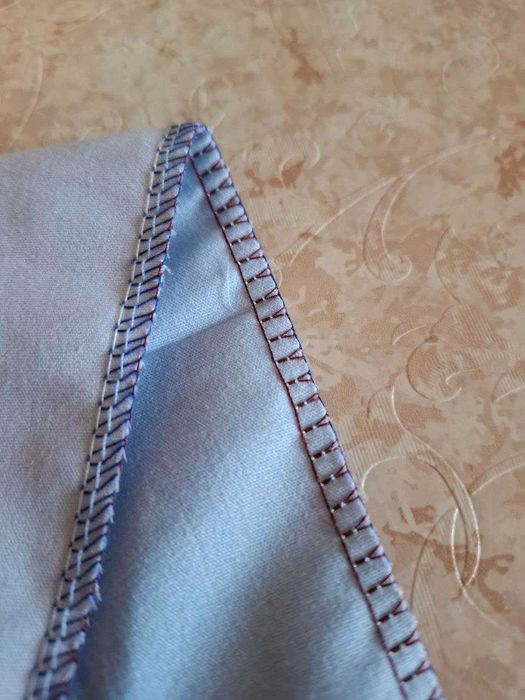 Швейная машина Оверлок