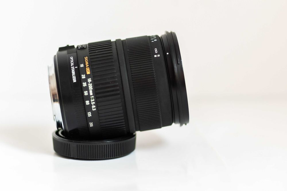 Obiectiv SIGMA 18-200mm DC OS HSM - Canon EF