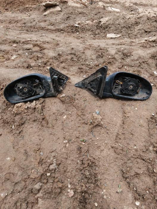 Продам боковые зеркала