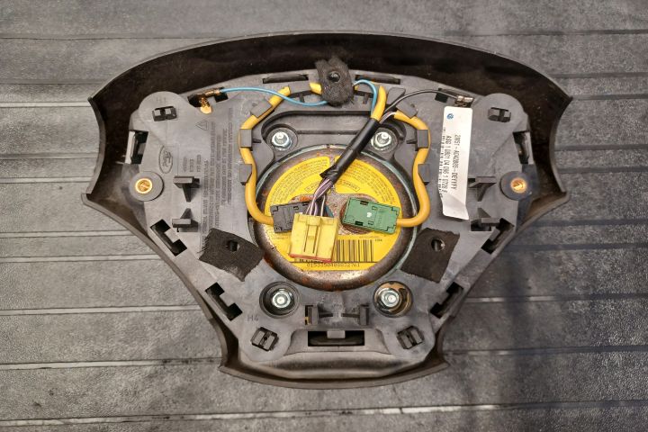 Airbag volan / sofer 2M51-A042B85-DEYYFY 2M51-A042B85-DEYYFY Ford Foc