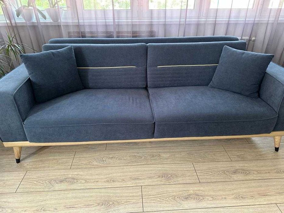 Разтегателен диван + два фотьойла - сини, високо качество, като нови