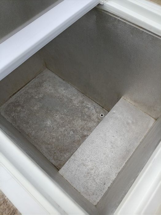 Холодильник и морозильник