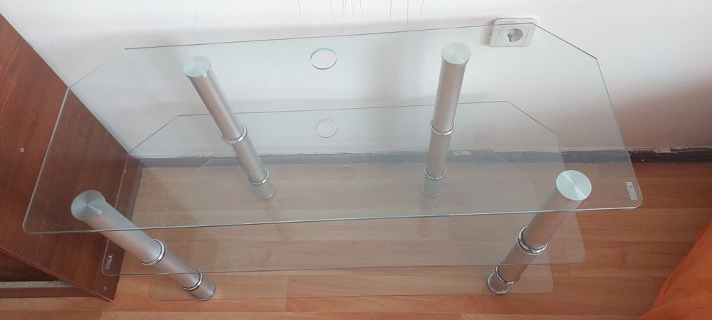 Подставка под телевизор