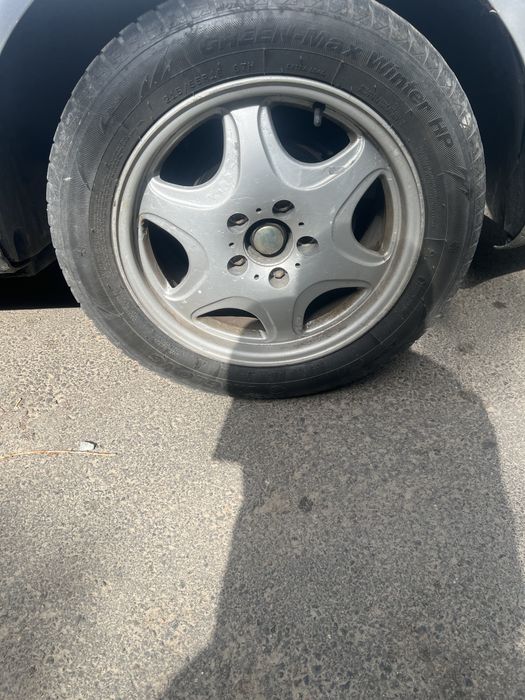 Продам диски на 16