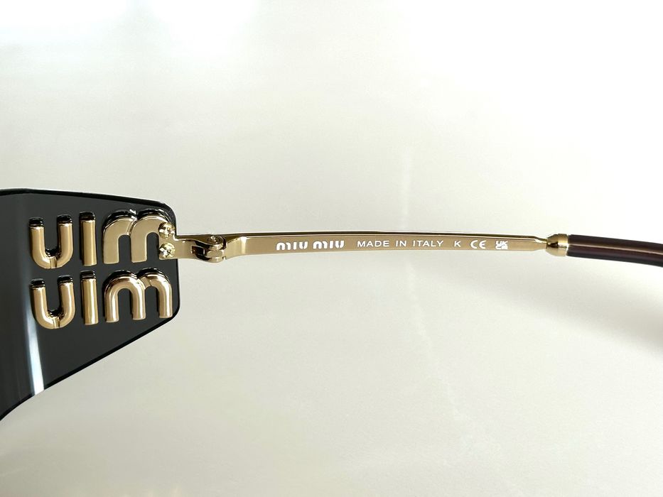 Слънчеви очила Miu Miu MUA51S