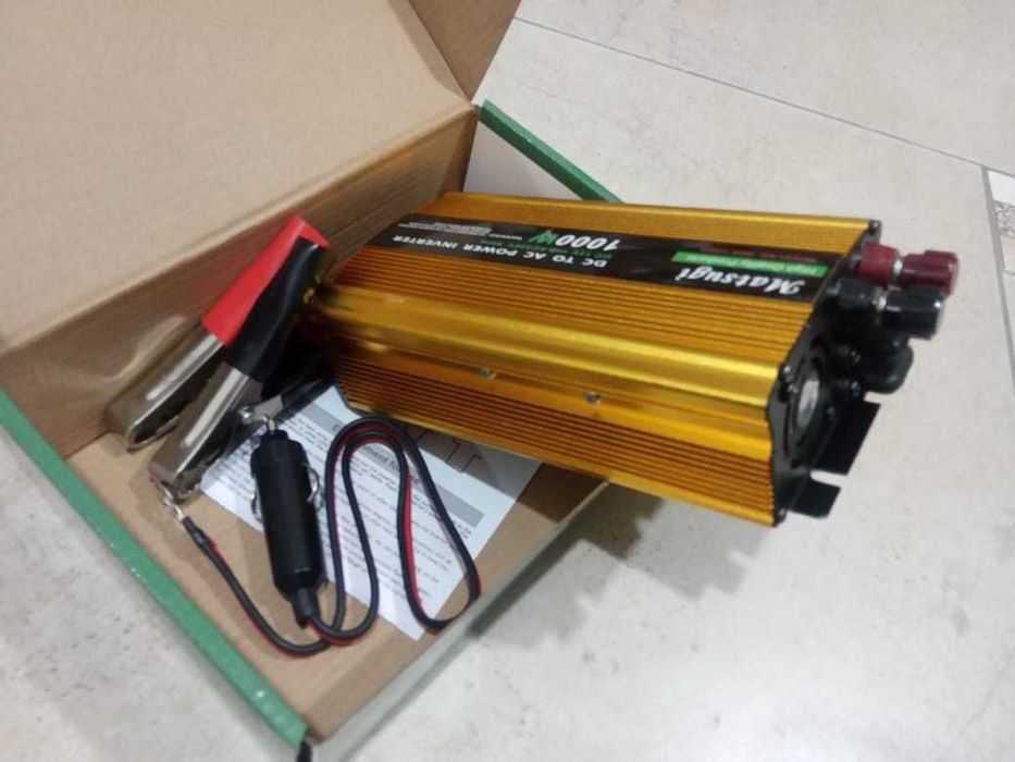 инвертор преобразователь напряжения инвертор 12/220 +USB инвертор 1000