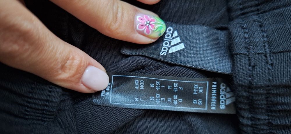 Спортен панталон adidas