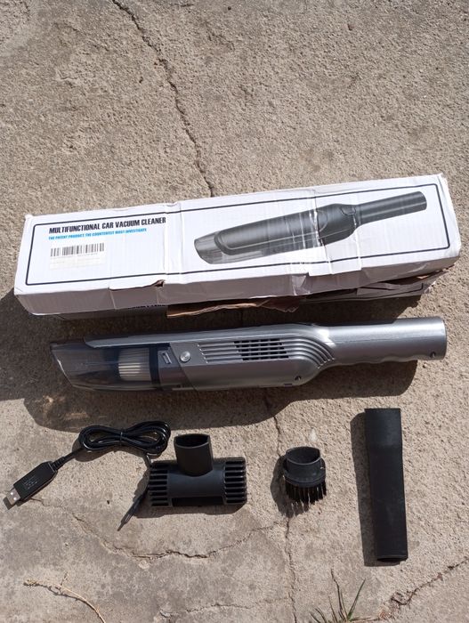 Aspirator auto VC019