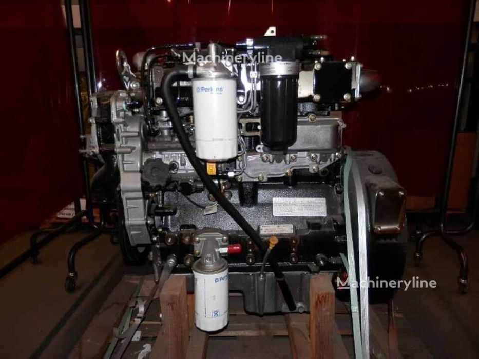 Motor pentru utilaje de constructii Perkins 1104D-44T