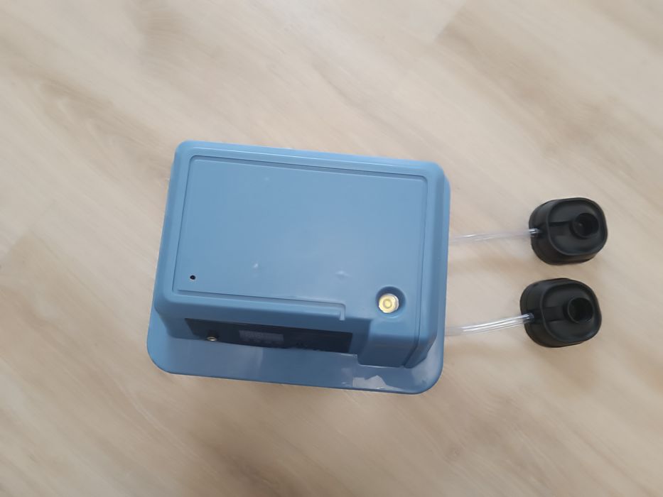 Инкубатор для яиц 46 шт