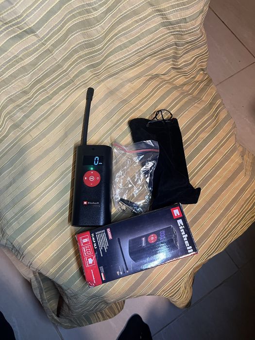 Компресор за помпене на гуми