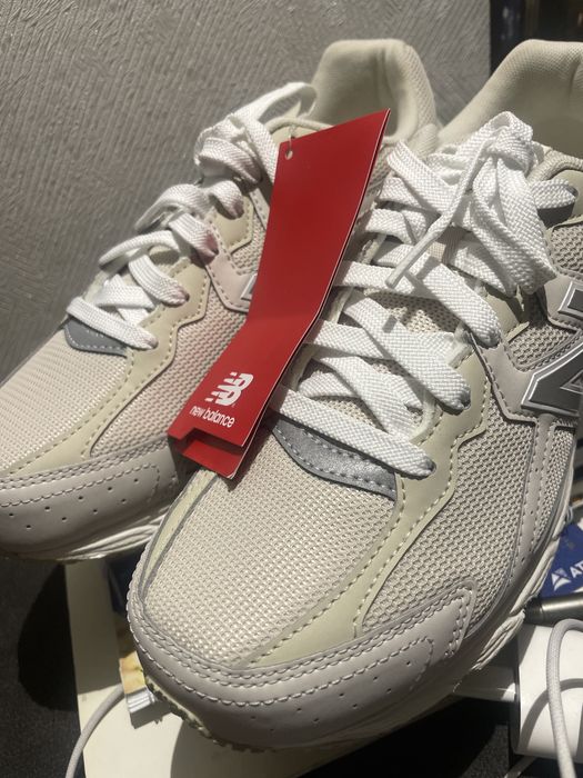 NEW BALANCE (оригинал). Новые, 40,5-й размер.