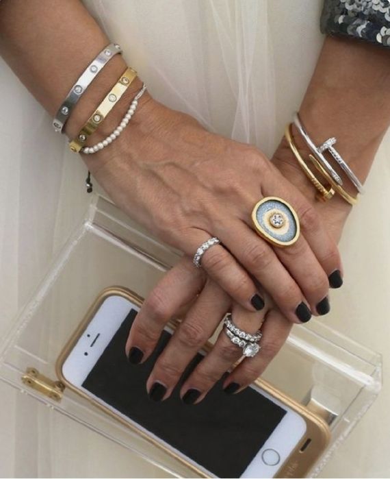 дамска гривна Cartierr LOVE 2 модела огънат пирон и белезник с винтове