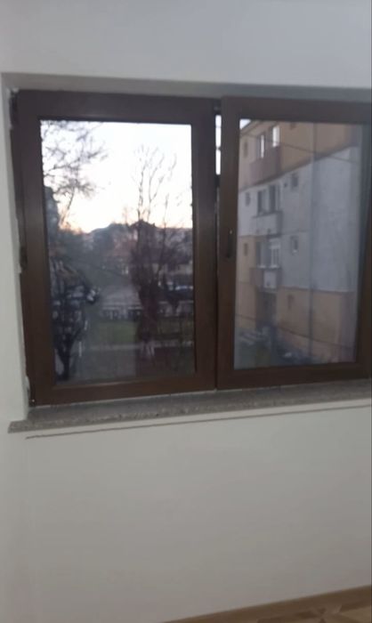 Vind garsonieră în Brad Orașul Nou