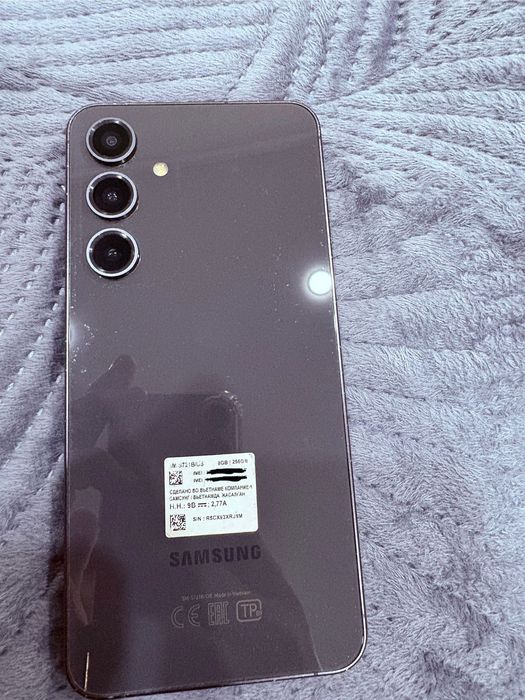 Продам Samsung S24 FE