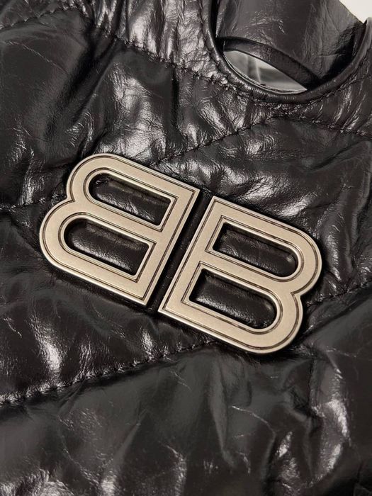 Geanta Balenciaga Crush