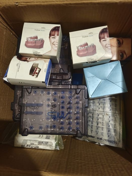 MIS импланти и аксесоари