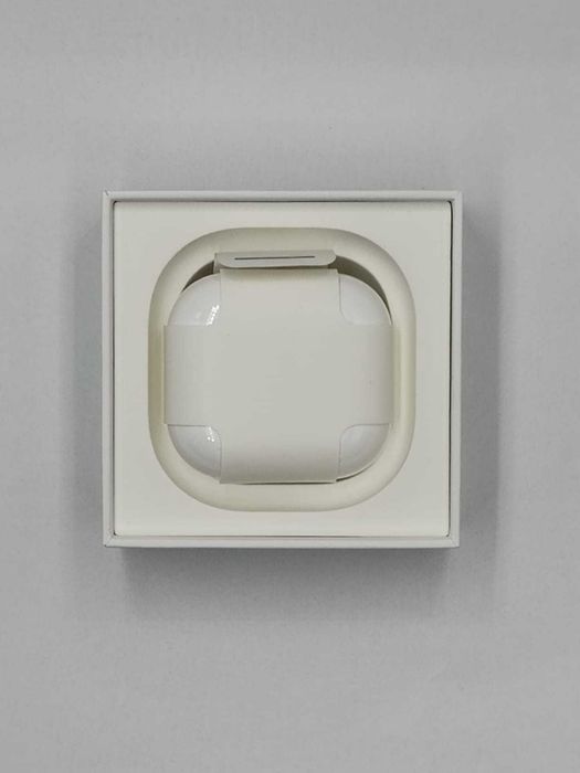 Apple AirPods 4 cu Noise Cancellation, Alb, Noi (#2476#)