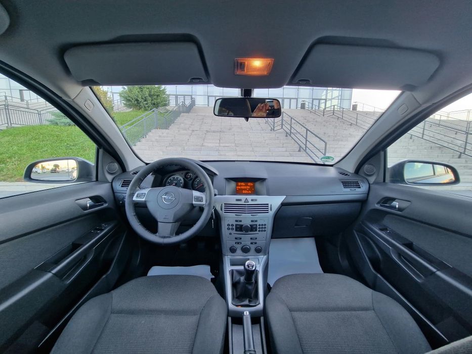OPEL Astra 2009 — imagine 5