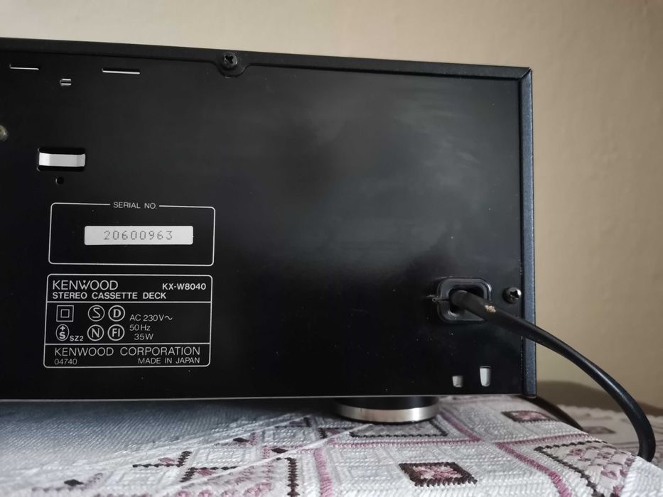 Продавам Kenwood KX-W8040