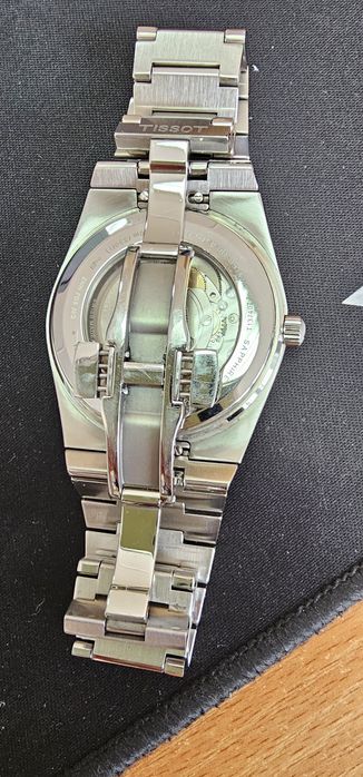 Продам часы Tissot PRX 40 мм