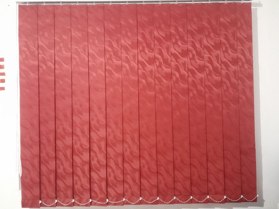 Jaluzele verticale model Beata  (Flame)