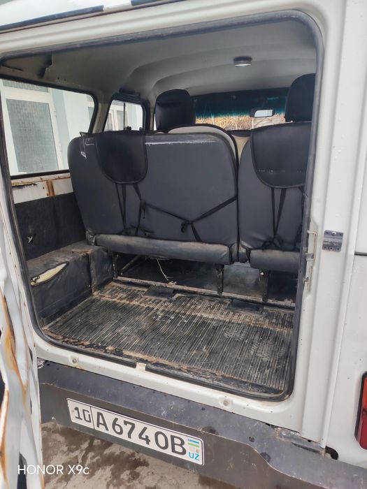 Uaz Xanter sotiladi 409 mator