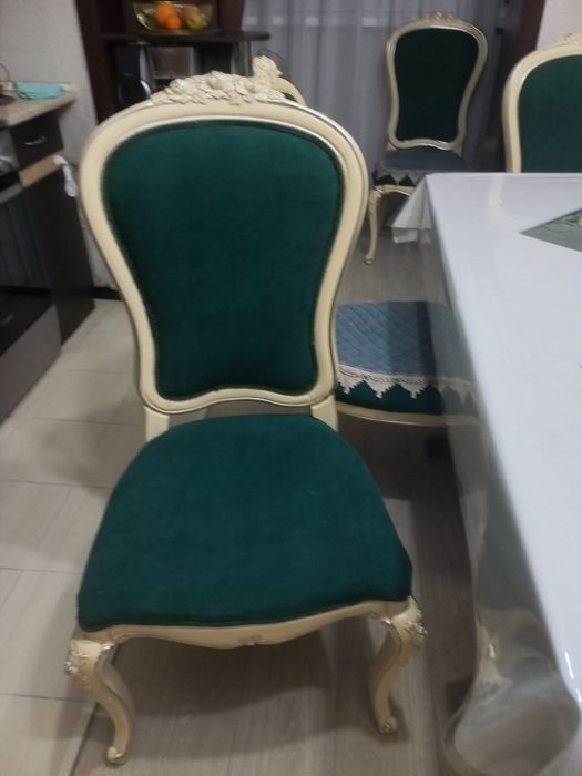 Стулья для гостиной