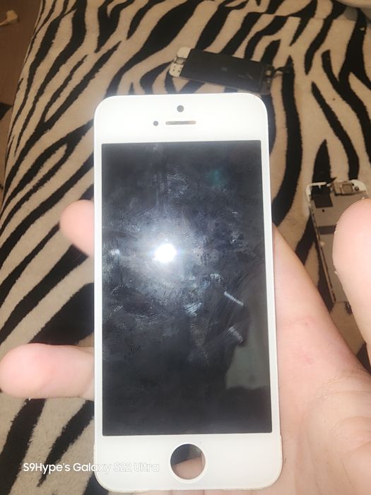 vand 2 ecrane de iphone 5s