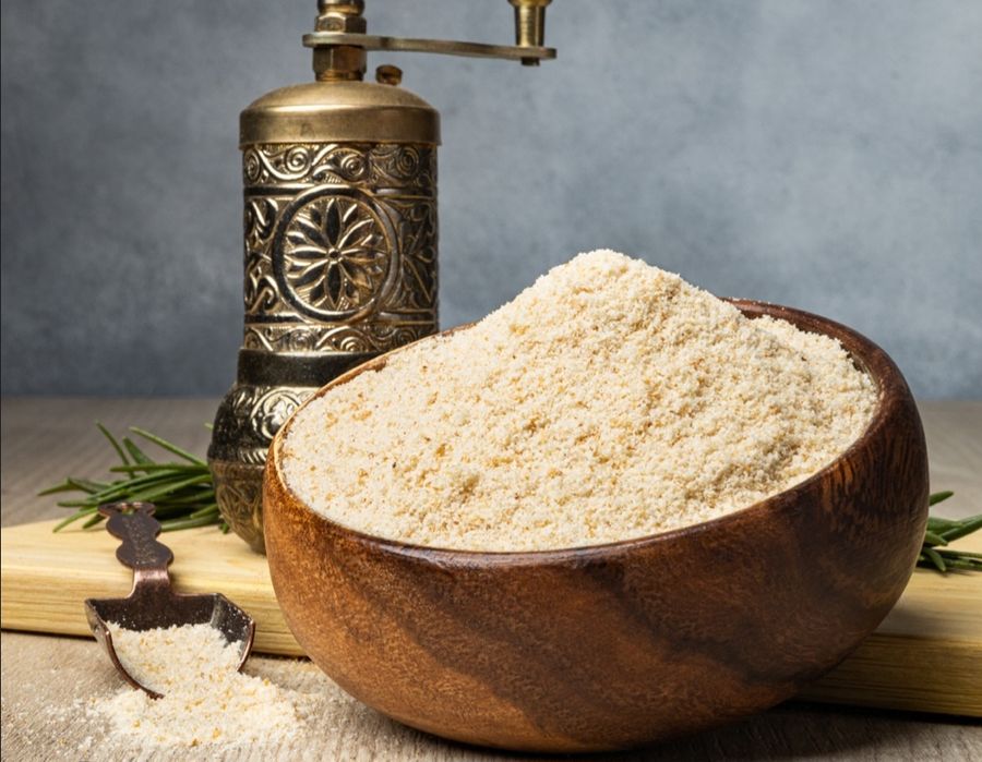 панировочные сухари 15000 за кг