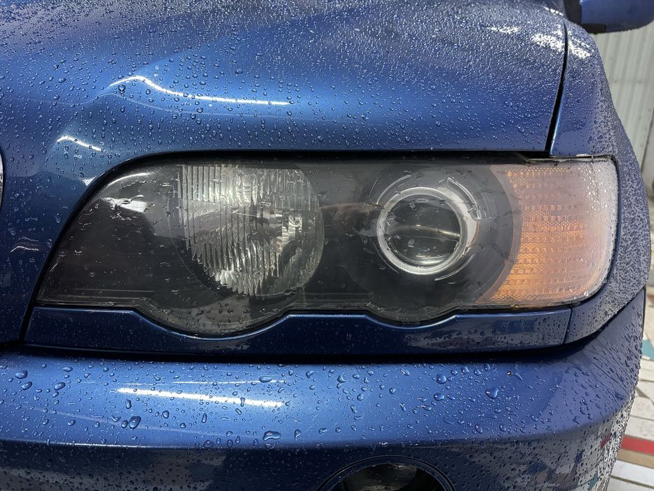 Фары на BMW X5 фары