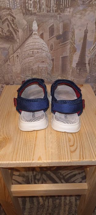 Сандалии детские