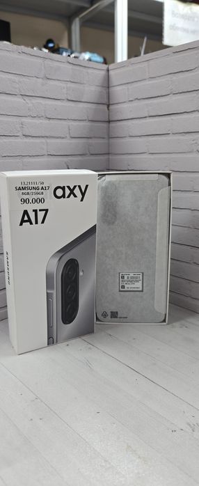 Samsung A17 256гб новый